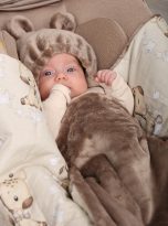 OTULACZ-DO-FOTELIKA-WOZKA-NOSIDELKA-ZAPINANY-CIEPLY-BAWELNA-PLUSZ-BABYMAM-EAN-GTIN-5903672183420 (1)