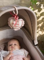 pol_pl_Elodie-Details-zabawka-do-wozka-Candy-Stripes-35388_3