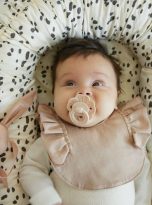 pol_pl_Elodie-Details-Sliniak-bandanka-Blushing-Pink-33734_2