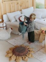 kosz-dekoracyjny-konewka-farm-lorena-canals (1)