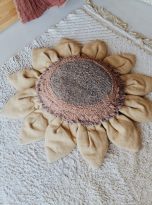 poduszka-podlogowa-slonecznik-farm-lorena-canals (1)