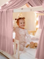 HausbetthimmelSet1_lifestyle_-21_bearbeitet_puder