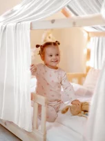 HausbetthimmelSet1_lifestyle_-21_bearbeitet_weiss