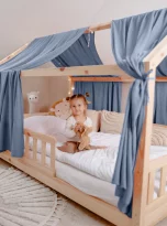 HausbetthimmelSet1_lifestyle_-44_bearbeitet_blau