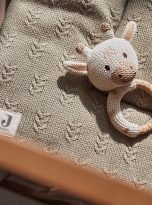 jollein-gryzak-silikonowy-z-grzechotka-zyrafa-giraffe (1)