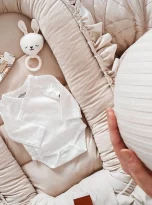 pol_pl_KOKON-niemowlecy-VELVET-z-falbanka-1563_1