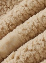 Kurtka Beżowa Guziki 3