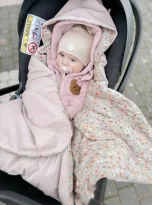 pol_pl_Kocyk-z-kapturkiem-VELVET-2328_8