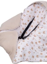 pol_pl_Kocyk-z-kapturkiem-do-fotelika-WELUR-2245_5