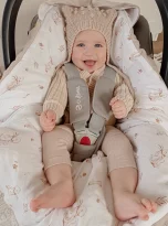 pol_pl_Kocyk-z-kapturkiem-do-fotelika-WELUR-2246_4