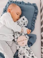 pol_pl_Komplet-letni-poduszka-z-falbanka-i-otulacz-MUSLIN-1614_6