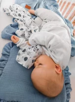 pol_pl_Komplet-letni-poduszka-z-falbanka-i-otulacz-MUSLIN-1614_7