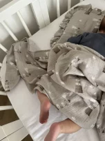 pol_pl_Komplet-letni-poduszka-z-falbanka-i-otulacz-MUSLIN-2568_4