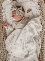 pol_pl_Komplet-letni-poduszka-z-falbanka-i-otulacz-MUSLIN-GOOSE-2081_12