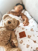 pol_pl_POSCIEL-MUSLINOWA-z-falbanka-120×90-kolderka-poduszka-WYPELNIENIE-TEDDY-BEAR-2161_3