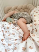 pol_pl_Posciel-dziecieca-do-lozeczka-120x90cm-z-wypustka-2elem-2289_5