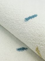 DYWAN-OKRAGLY-DLA-DZIECI-KREMOWY-KOLOROWY-KRESKI-DO-POKOJU-LIMA-sr-120-cm-Material-wykonania-polipropylen